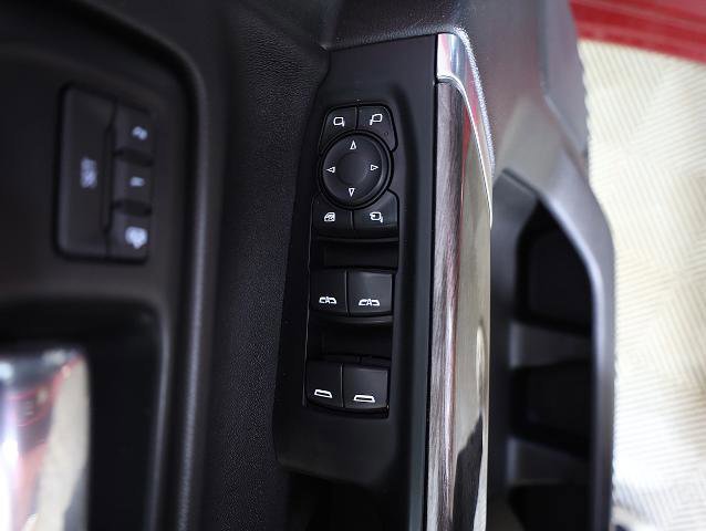 Used 2019 Chevrolet Silverado 1500 LTZ w/ LTZ Convenience Package image 19