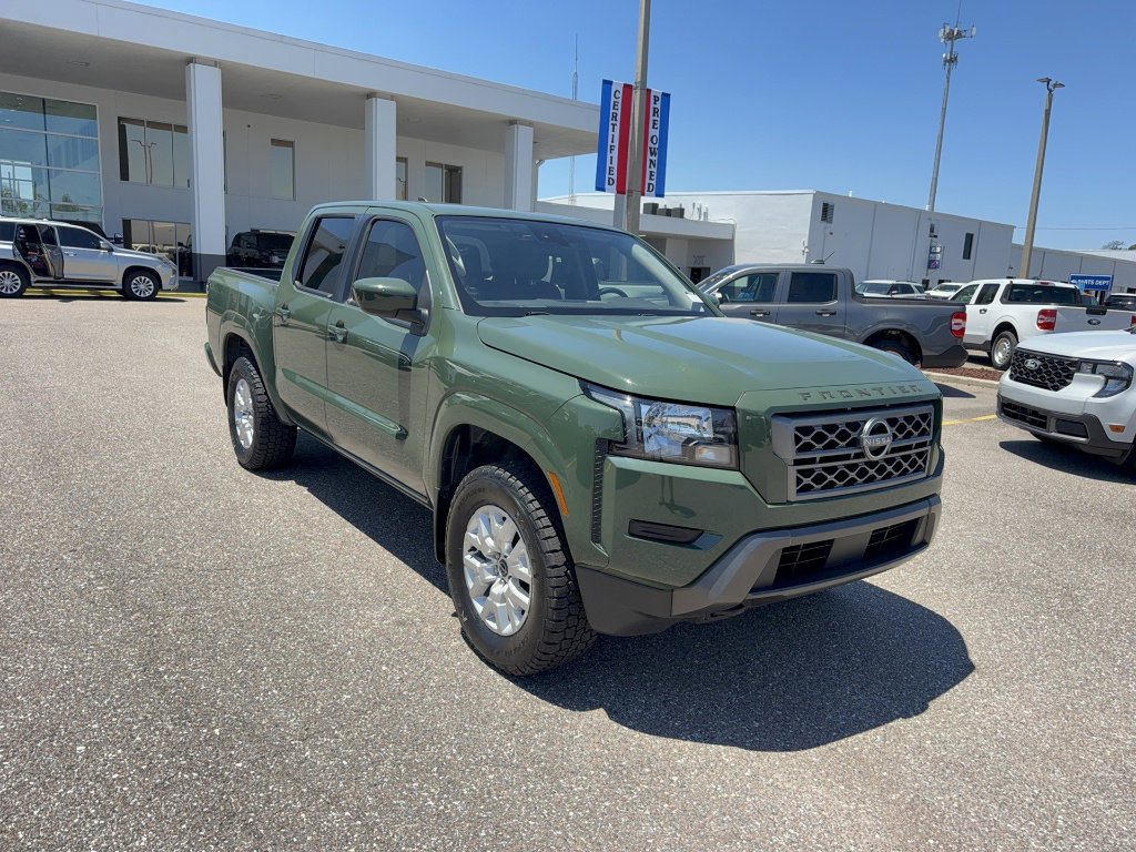Used 2023 Nissan Frontier SV w/ Technology Package AWD/4WD image 4