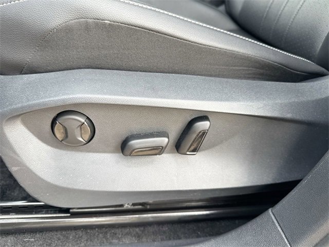 Used 2024 Volkswagen Tiguan SE R-Line w/ MDO Package, Three-Row image 19