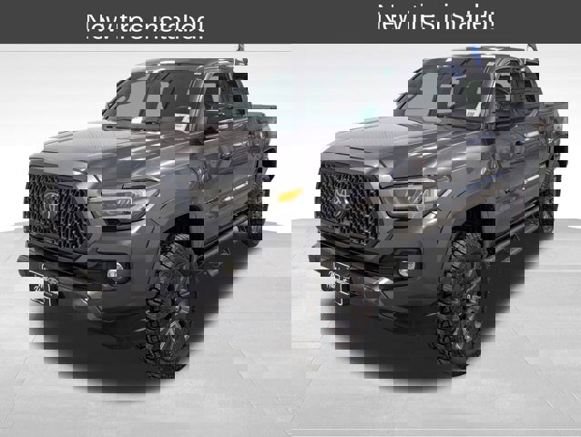 Used 2021 Toyota Tacoma Limited image 5