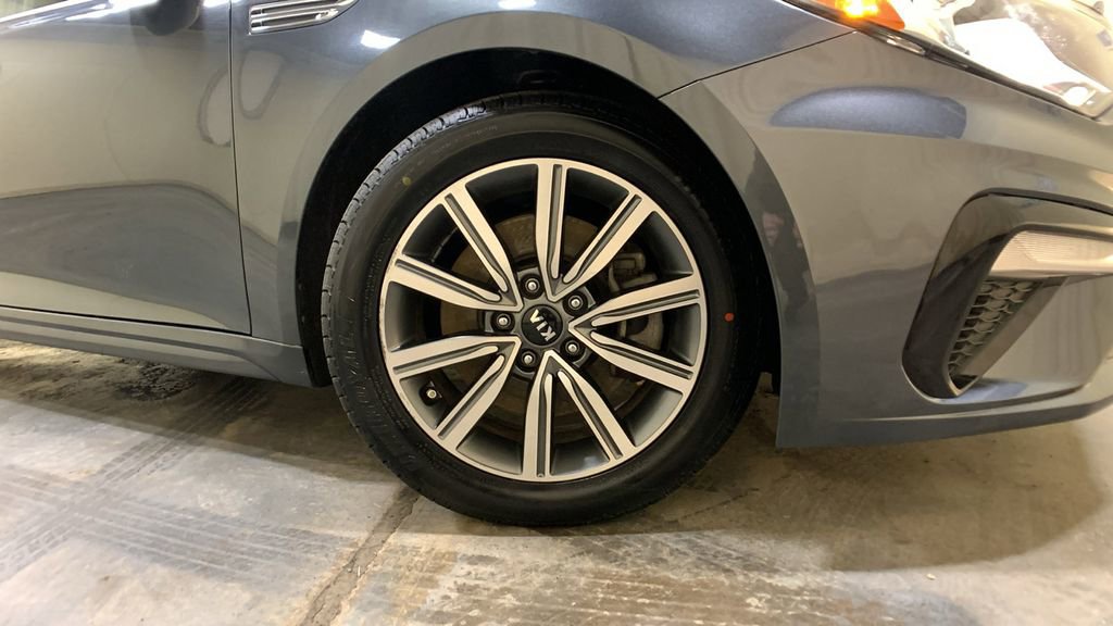 Used 2020 Kia Optima EX image 9