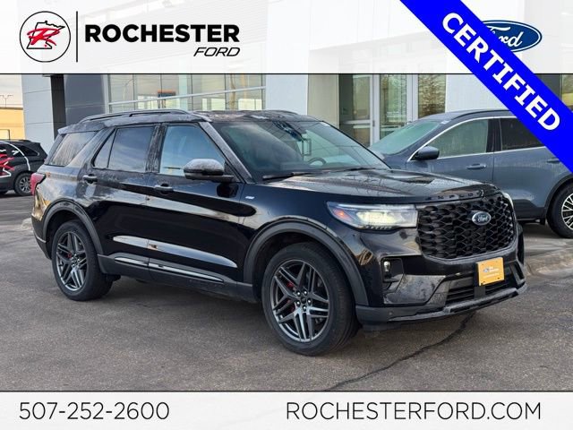 Certified 2025 Ford Explorer ST-Line w/ Premium Package image 5