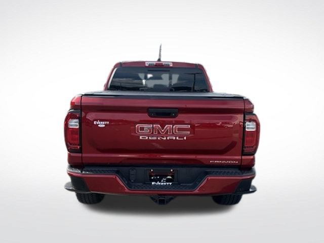 Used 2025 GMC Canyon Denali AWD/4WD image 8