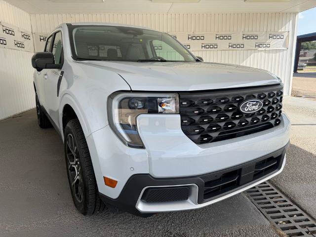 Certified 2025 Ford Maverick Lariat w/ 4K Tow Package AWD/4WD image 1