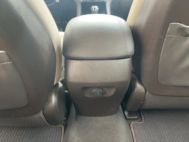 Used 2017 Hyundai Santa Fe Sport image 12