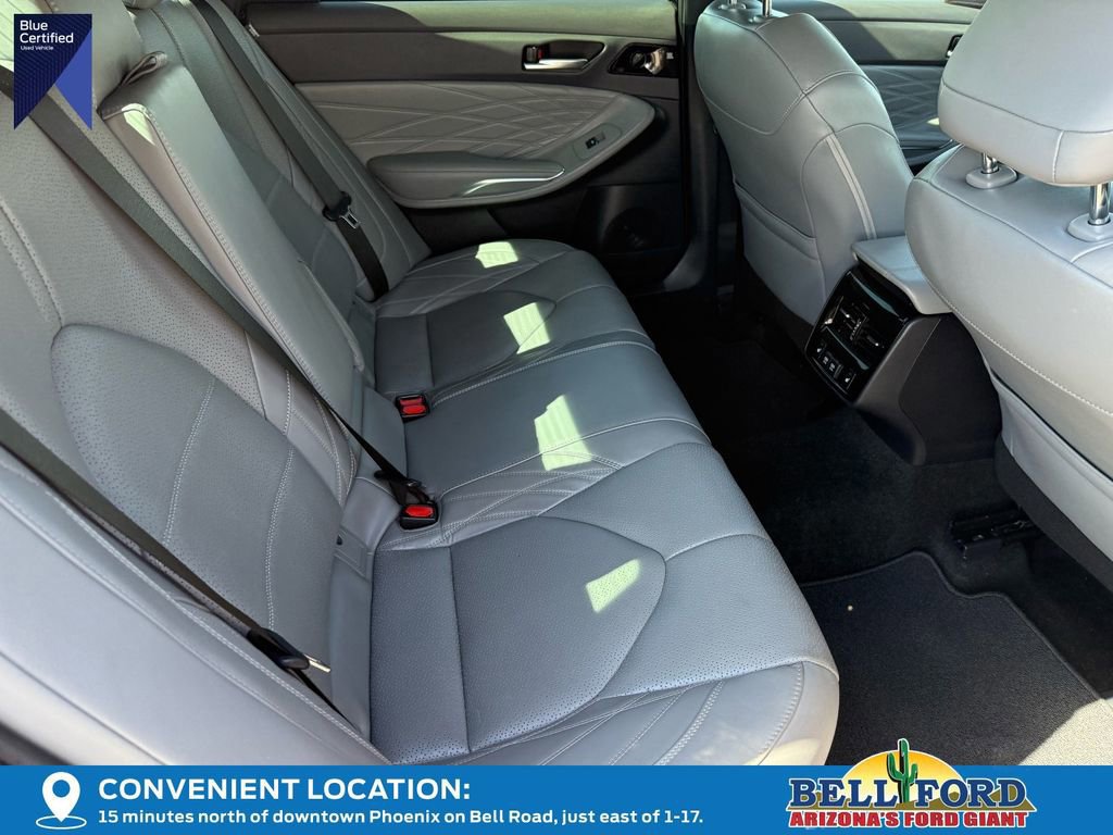 Used 2019 Toyota Avalon Limited w/ Advanced Safety Package image 11