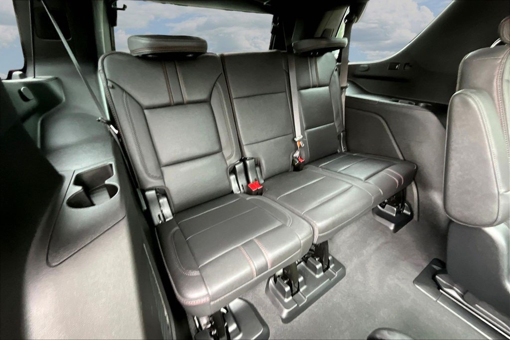 Used 2023 Chevrolet Tahoe RST w/ Luxury Package AWD/4WD image 28