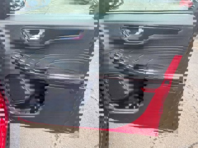 Certified 2024 Ford Escape ST-Line AWD/4WD image 29