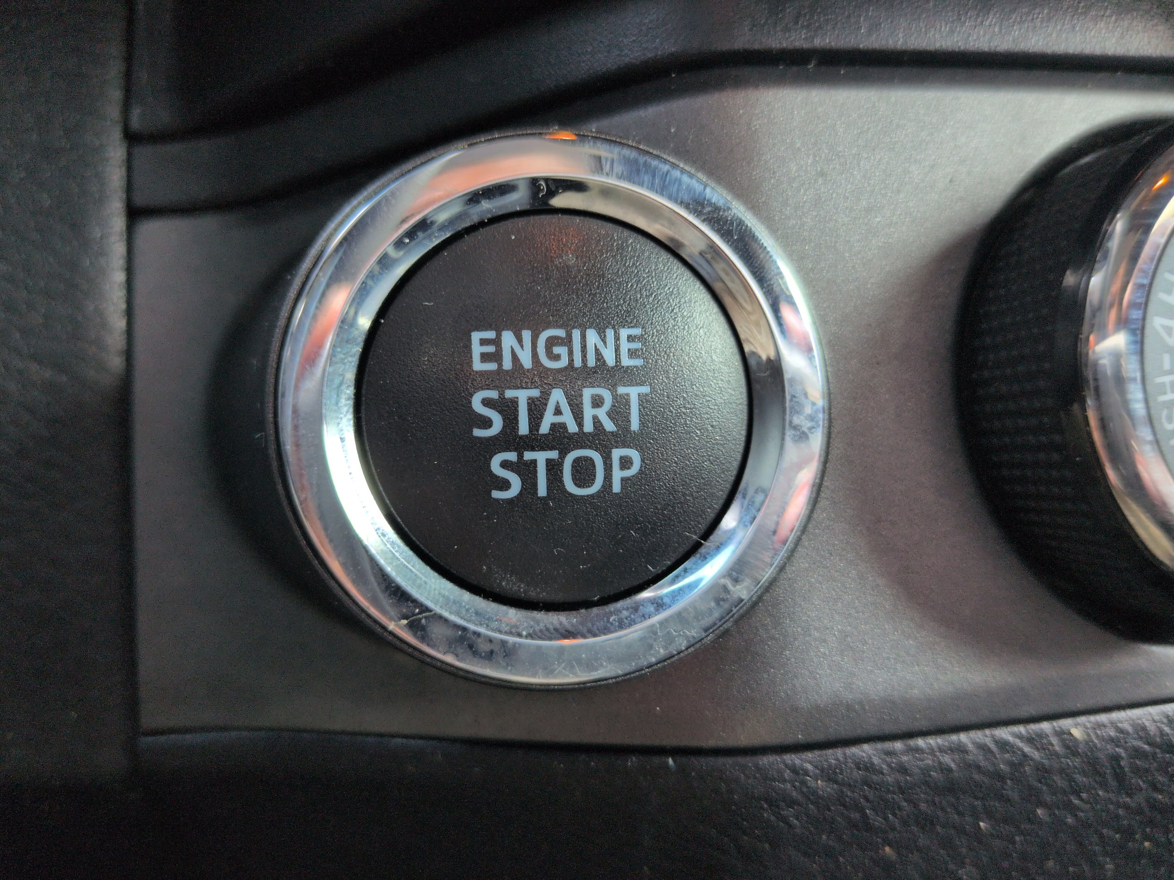Used 2020 Toyota Tacoma TRD Off-Road AWD/4WD image 24