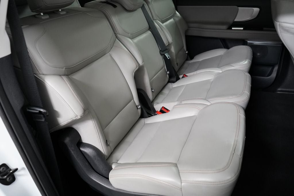 Certified 2025 Ford Expedition Max Active AWD/4WD image 23
