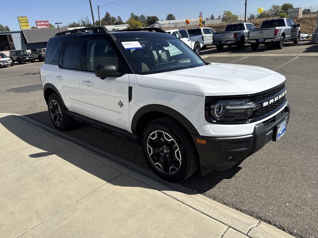 Certified 2025 Ford Bronco Sport Outer Banks w/ Outer Banks Tech Package+ AWD/4WD image 10
