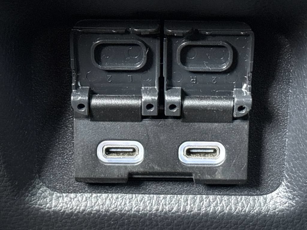 Used 2024 Toyota RAV4 XLE AWD/4WD image 18