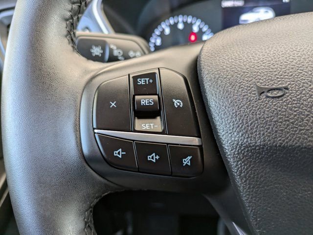 Certified 2022 Ford Escape SE w/ SE Sport Appearance Package image 22