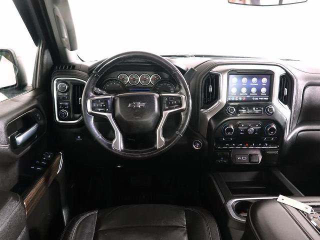 Used 2020 Chevrolet Silverado 1500 LT Trail Boss w/ Midnight Edition AWD/4WD image 16