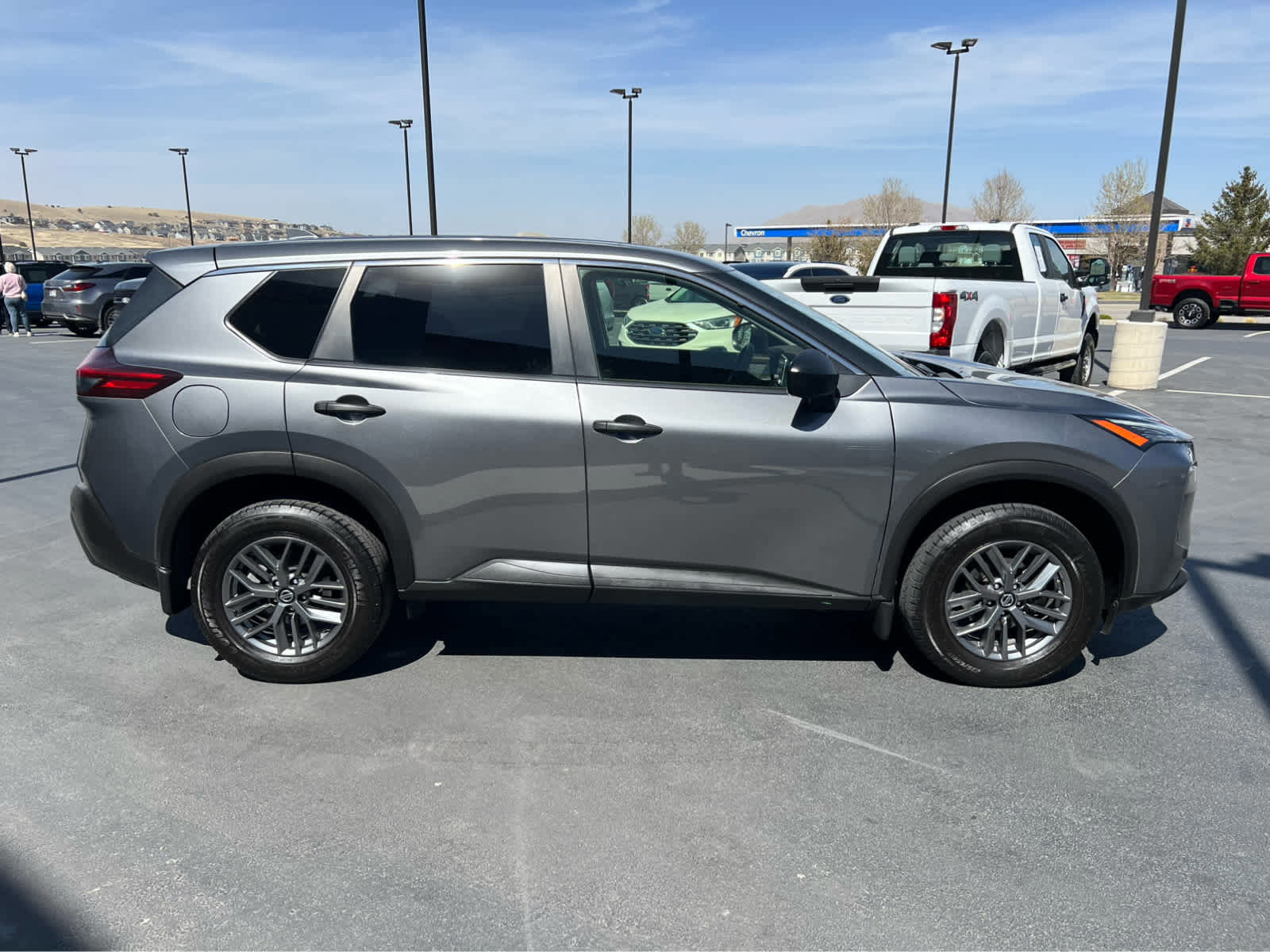 Used 2021 Nissan Rogue S AWD/4WD image 9