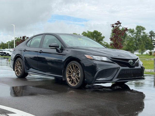 Used 2023 Toyota Camry SE w/ Convenience Package