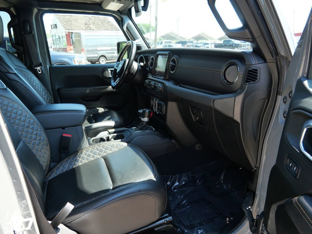 Used 2022 Jeep Gladiator Overland AWD/4WD image 11