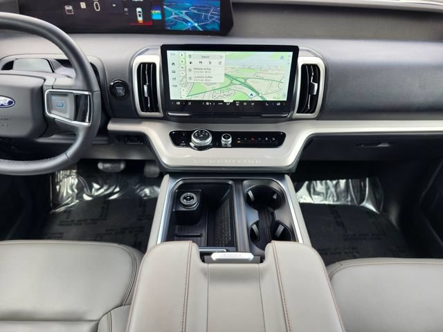 Certified 2025 Ford Expedition Active AWD/4WD image 14