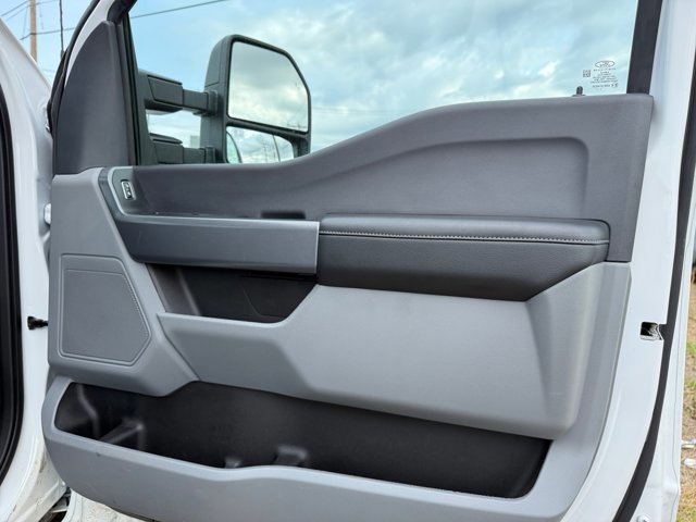 Certified 2024 Ford F250 XL w/ STX Appearance Package AWD/4WD image 30