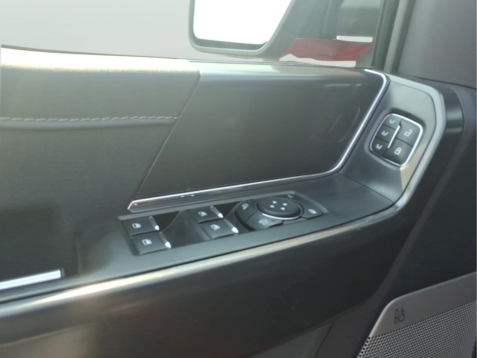 Certified 2024 Ford F150 Lariat AWD/4WD image 9