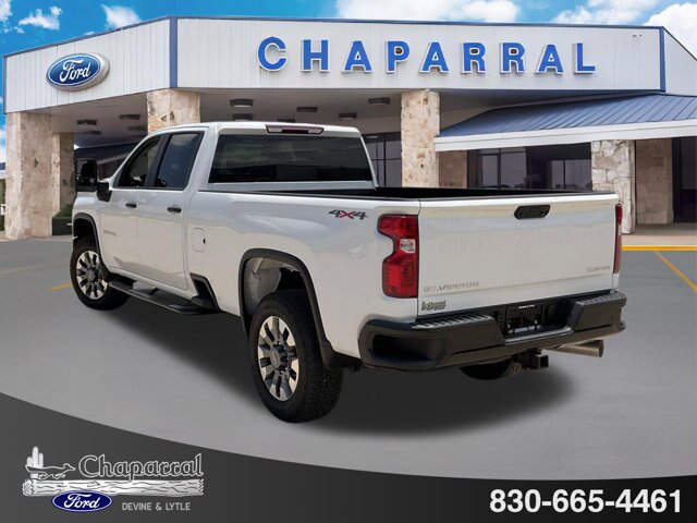 Used 2025 Chevrolet Silverado 2500 Custom w/ Custom Value Package AWD/4WD image 4