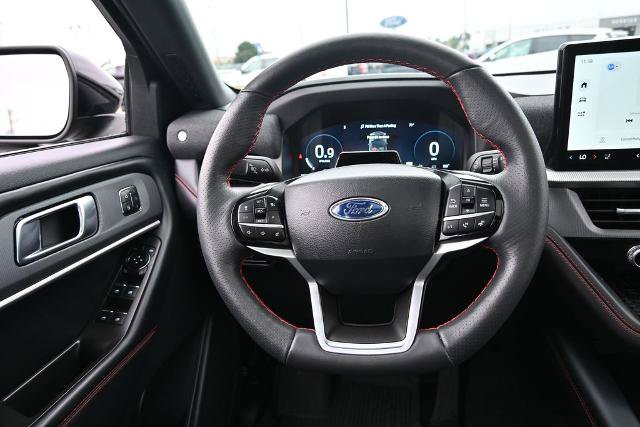 Certified 2025 Ford Explorer ST-Line w/ ST-Line Street Pack AWD/4WD image 34