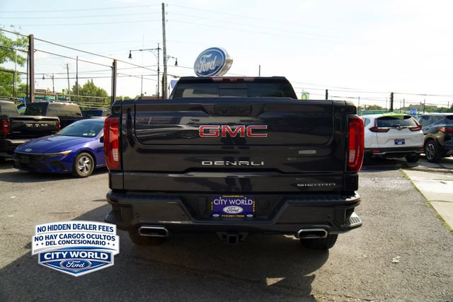 Used 2024 GMC Sierra 1500 Denali w/ Technology Package AWD/4WD image 4