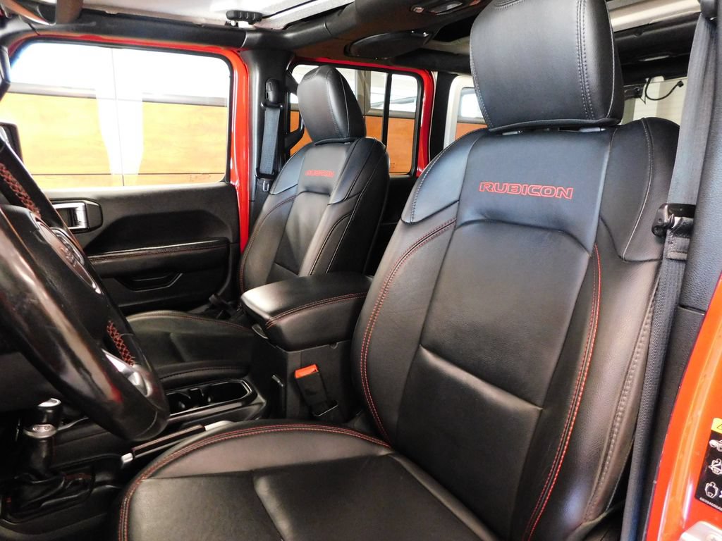 Used 2020 Jeep Wrangler Unlimited Rubicon w/ Dual Top Group AWD/4WD image 31