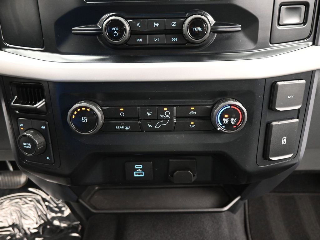 Certified 2023 Ford F150 XLT w/ XTR Package image 43