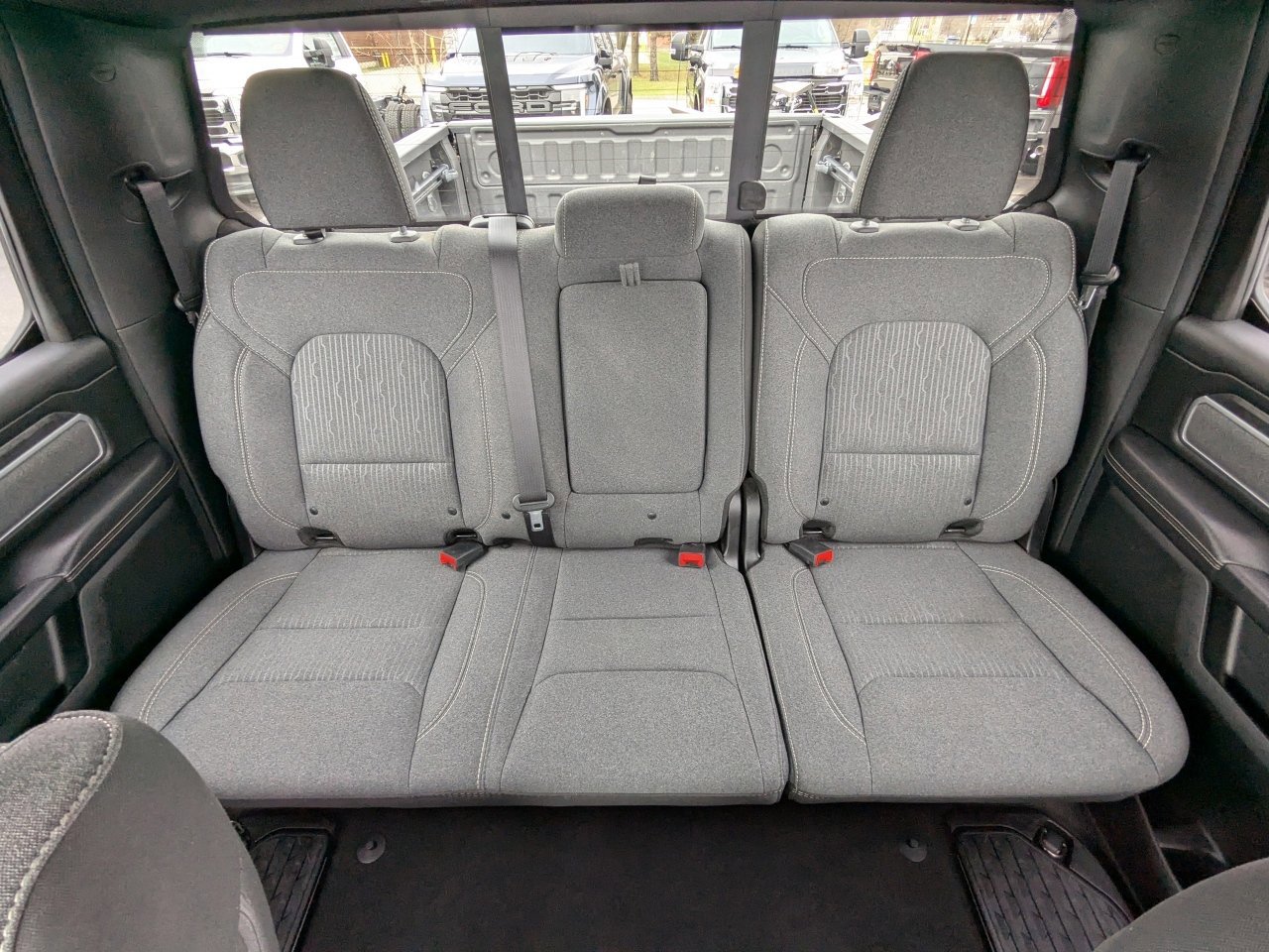 Used 2019 RAM 1500 Big Horn AWD/4WD image 14
