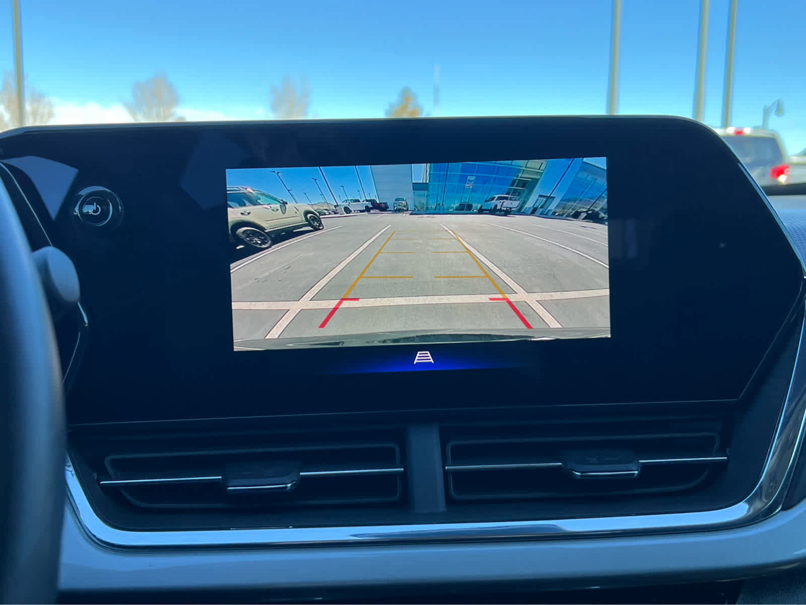 Used 2024 Chevrolet Trax LT w/ Driver Confidence Package image 36