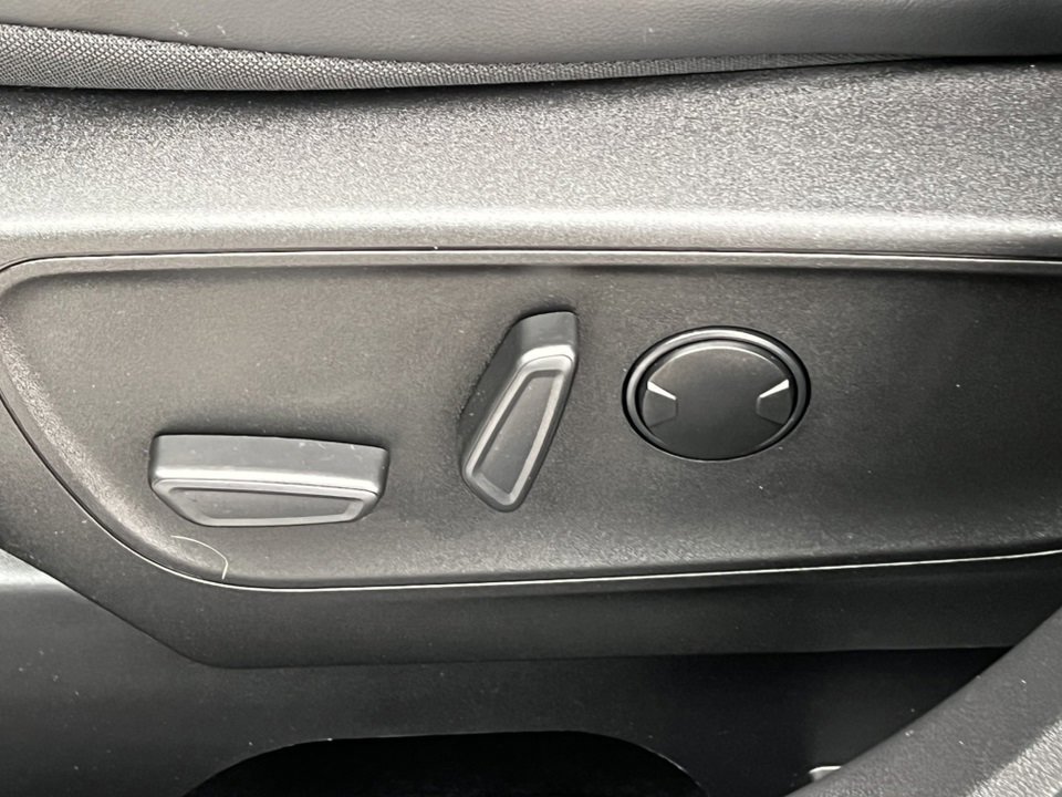 Certified 2023 Ford Escape ST-Line w/ Tech Pack #1 image 14