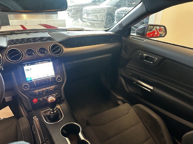 Certified 2018 Ford Mustang Shelby GT350 w/ Electronics Package RWD image 17