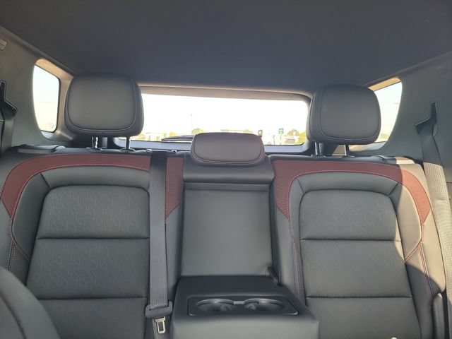 Used 2026 Chevrolet Equinox RS w/ LPO, Floor Liner Package AWD/4WD image 23