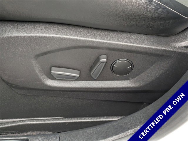 Certified 2022 Ford Edge ST w/ Equipment Group 401A image 16