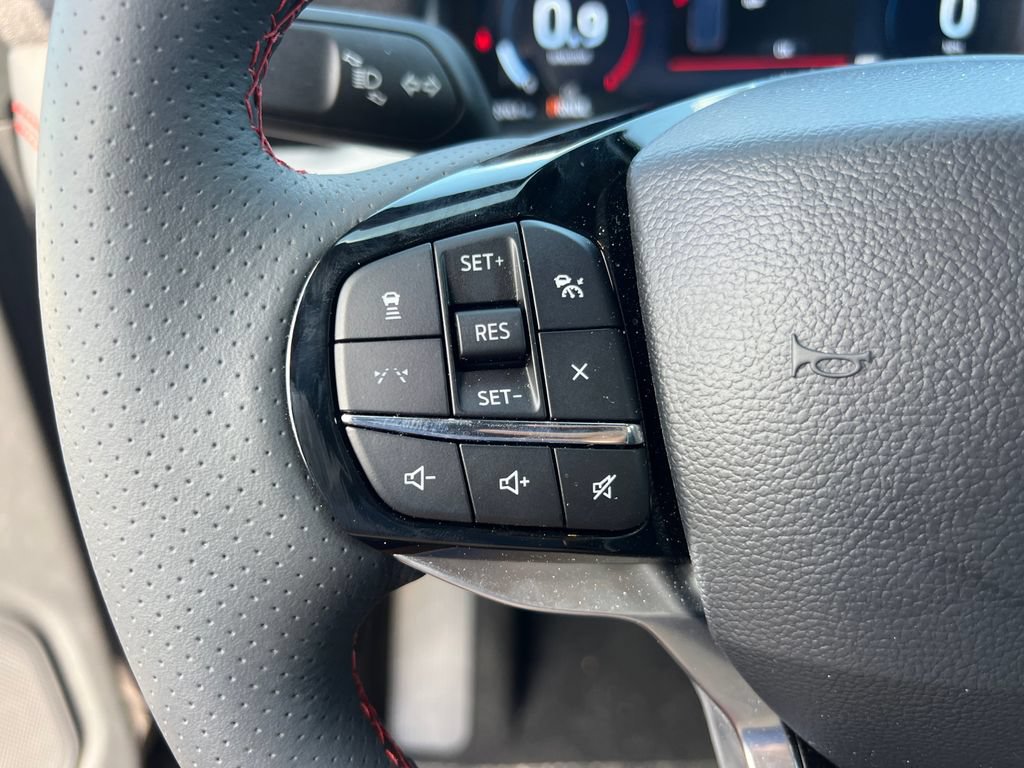 Certified 2026 Ford Explorer ST-Line RWD image 18