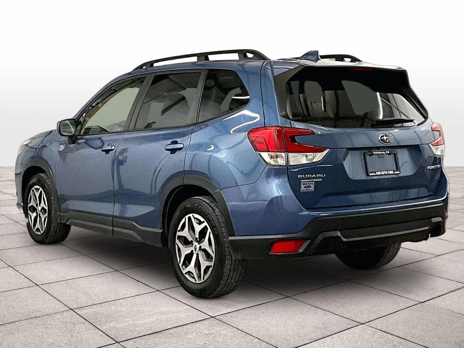 Used 2022 Subaru Forester Premium AWD/4WD image 10