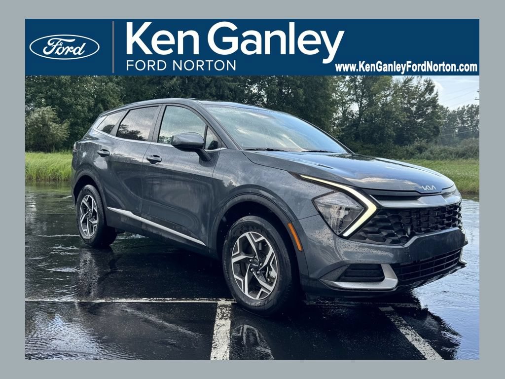 Used 2023 Kia Sportage LX AWD/4WD image 1