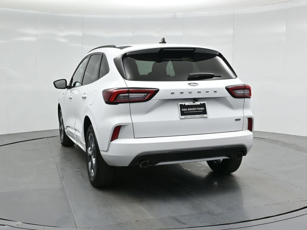 Certified 2023 Ford Escape ST-Line w/ Equipment Group 301A image 20