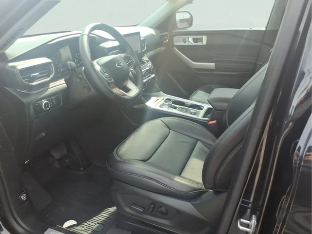 Certified 2024 Ford Explorer Limited w/ Equipment Group 301A AWD/4WD image 13