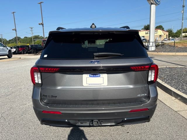 Certified 2025 Ford Explorer ST-Line AWD/4WD image 7