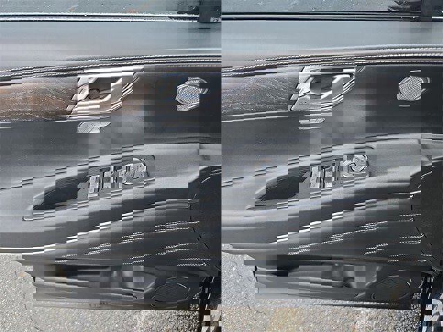 Used 2021 Genesis GV80 3.5T image 14