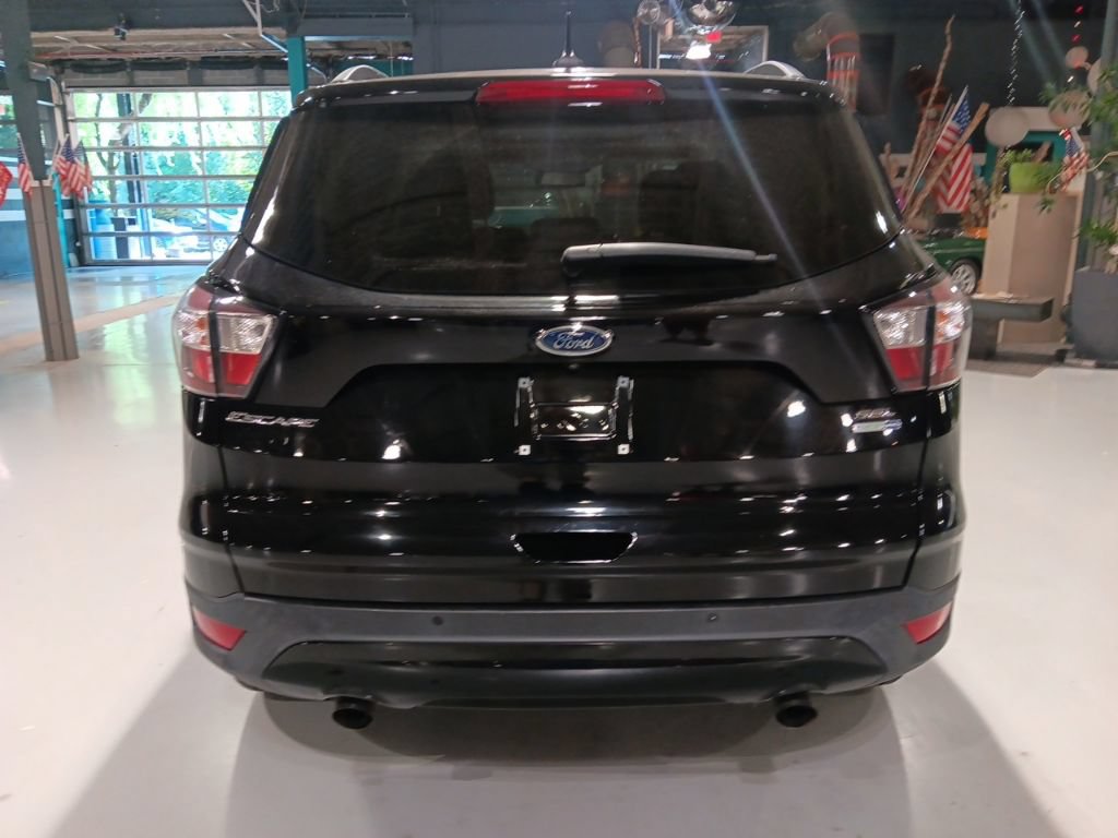 Certified 2018 Ford Escape SEL w/ SEL Sport Appearance Package AWD/4WD image 13