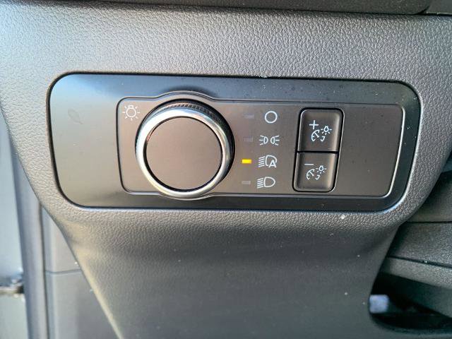 Certified 2025 Ford Escape ST-Line AWD/4WD image 28