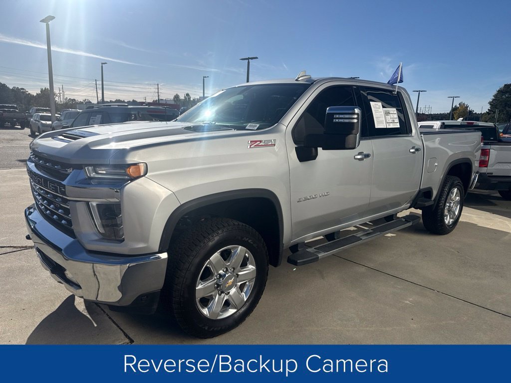 Used 2022 Chevrolet Silverado 2500 LTZ AWD/4WD image 3
