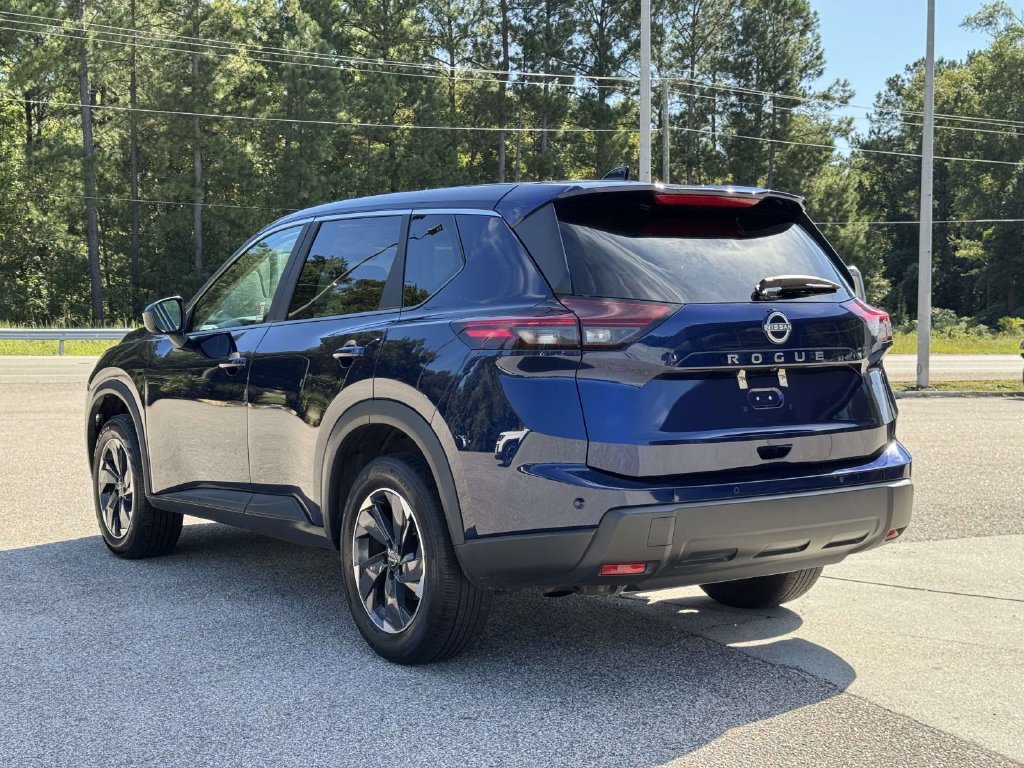 Used 2025 Nissan Rogue SV FWD image 24