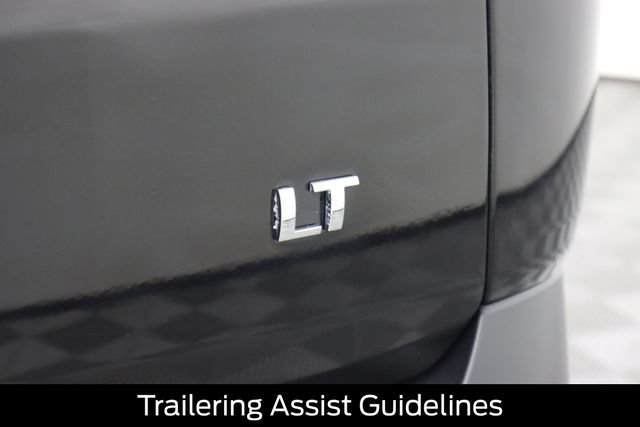 Used 2020 Chevrolet Traverse LT w/ Driver Confidence II Package AWD/4WD image 29