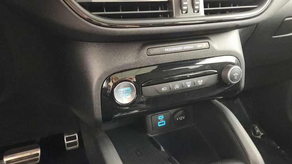 Certified 2023 Ford Escape ST-Line Select w/ Tech Pack #2 image 26