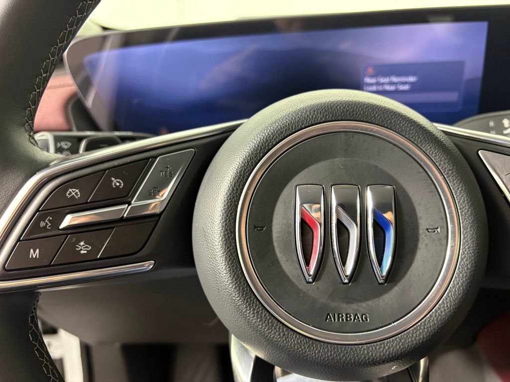 Used 2025 Buick Envision Sport Touring AWD/4WD image 24