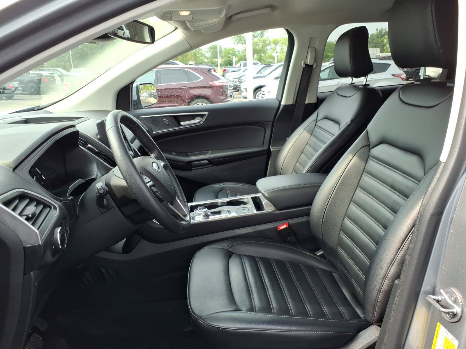 Certified 2024 Ford Edge SEL w/ Convenience Package AWD/4WD image 16